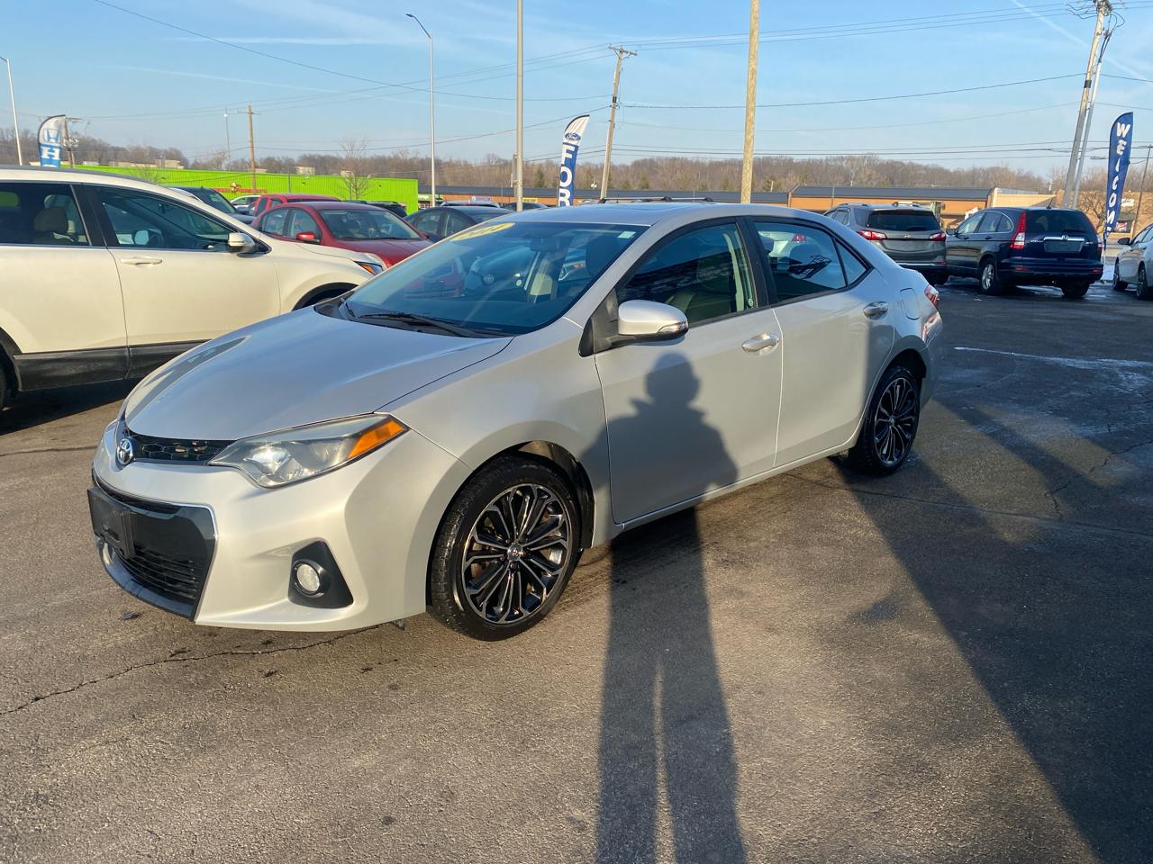 Toyota Corolla S Premium CVT 2014
