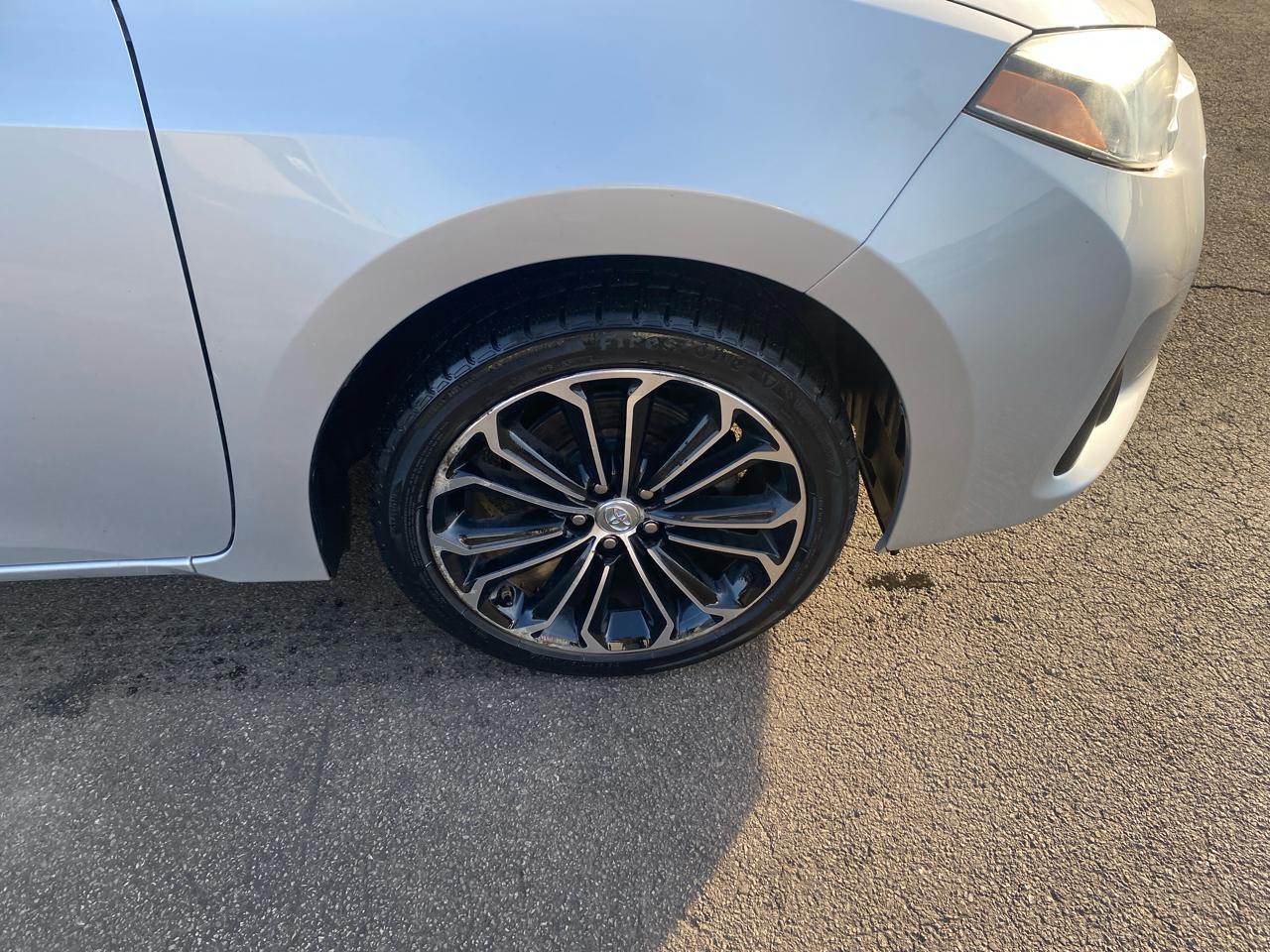 Toyota Corolla S Premium CVT 2014