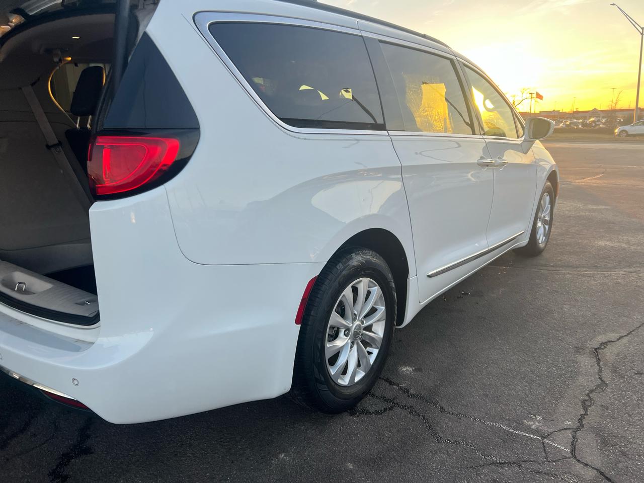 Chrysler Pacifica Touring-L 2017