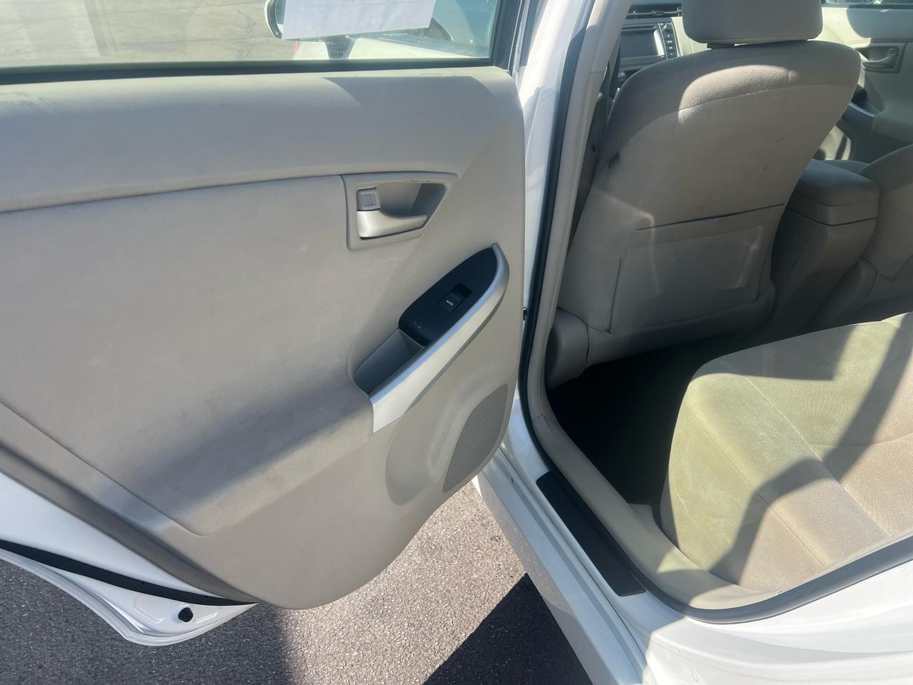 Toyota Prius Prius II 2012