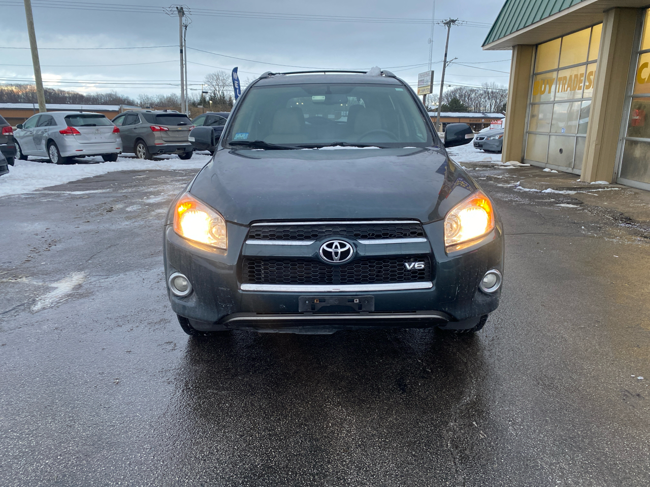 Toyota RAV4 Limited V6 4WD 2012