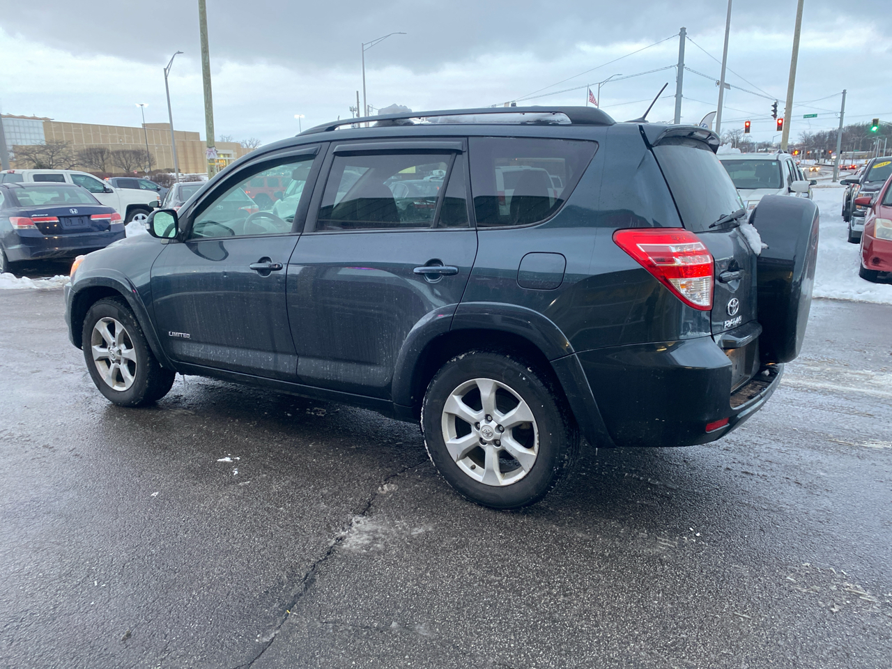 Toyota RAV4 Limited V6 4WD 2012