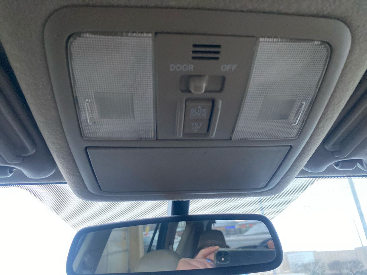 Toyota RAV4 Limited V6 4WD 2012