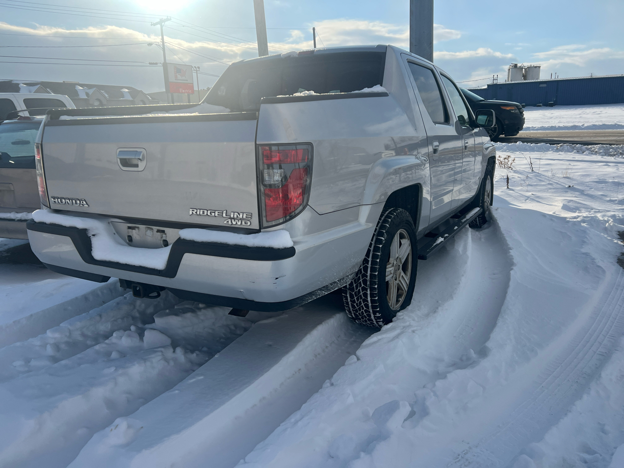 Honda Ridgeline RTL w/ Leather and Navigation 2013