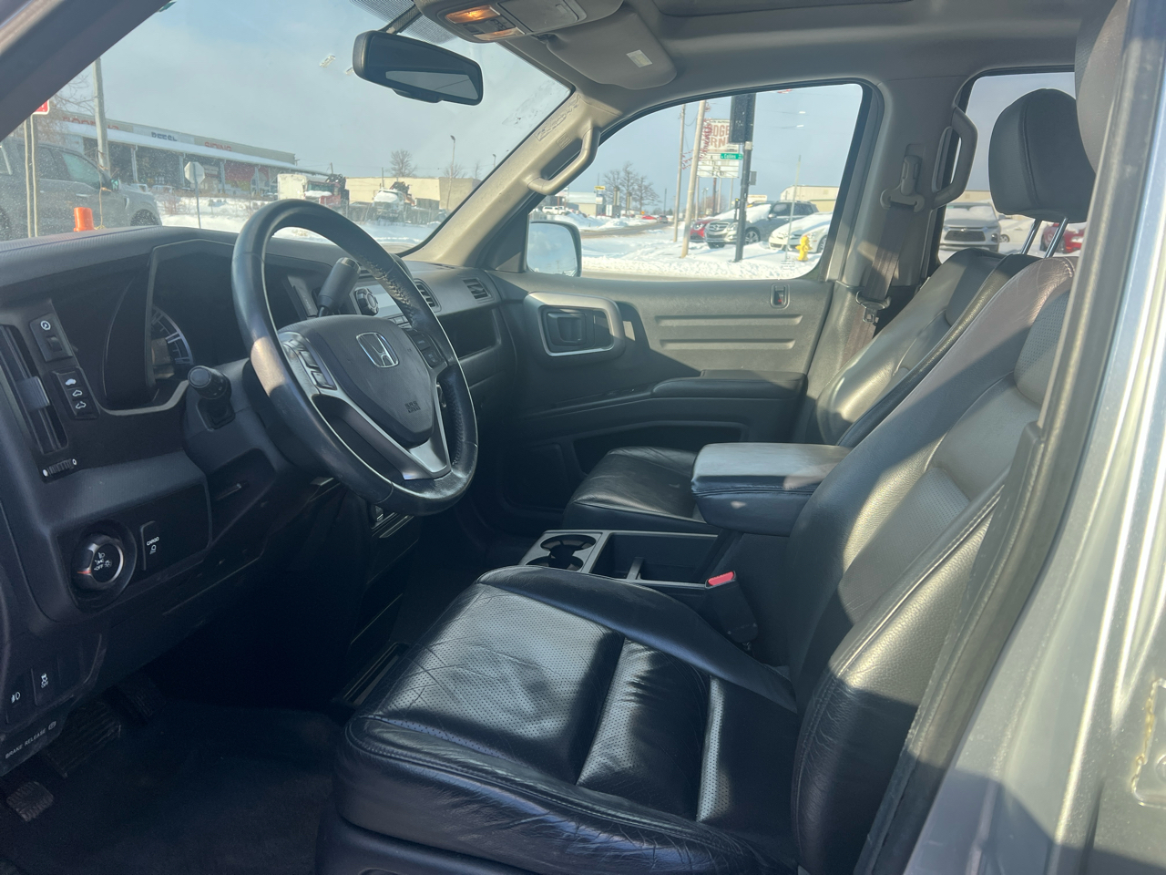 Honda Ridgeline RTL w/ Leather and Navigation 2013