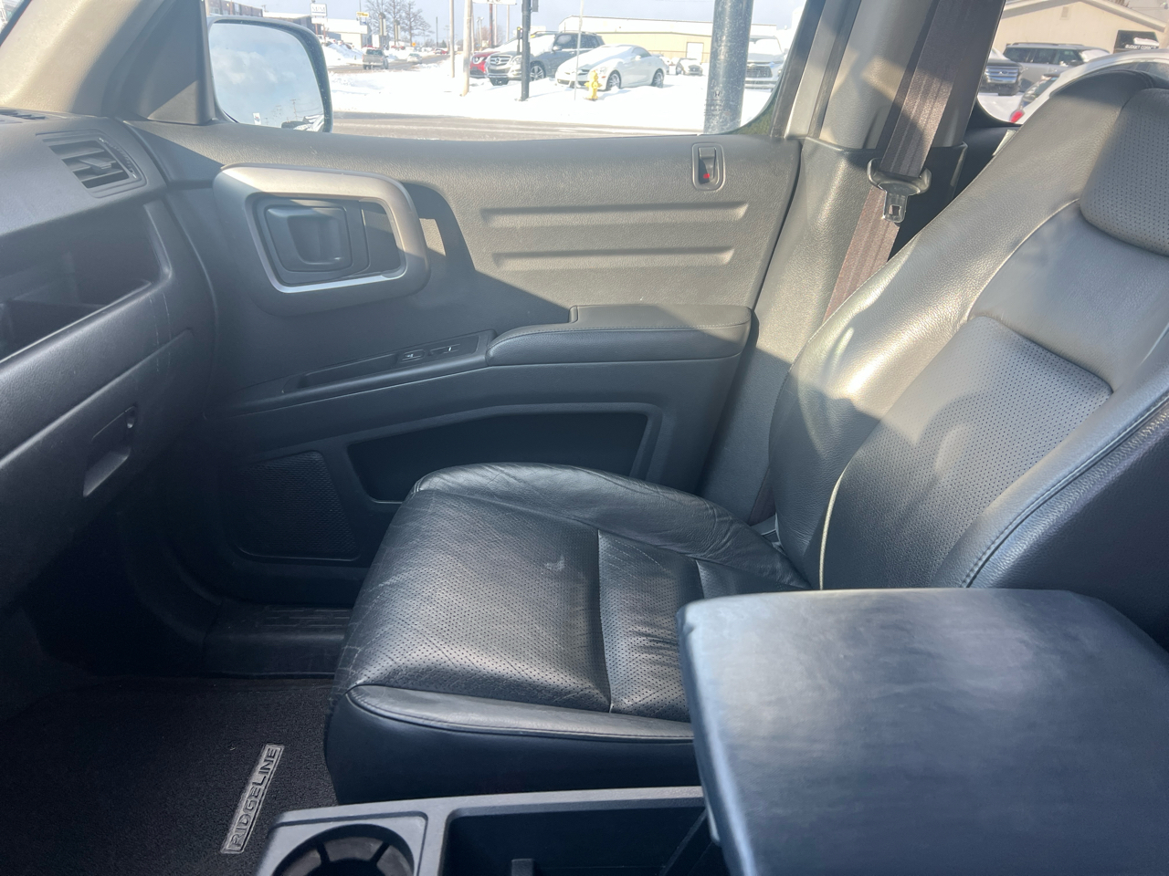 Honda Ridgeline RTL w/ Leather and Navigation 2013