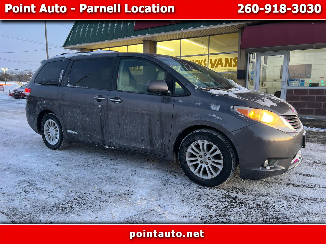 2012 Toyota Sienna XLE FWD 8-Passenger V6