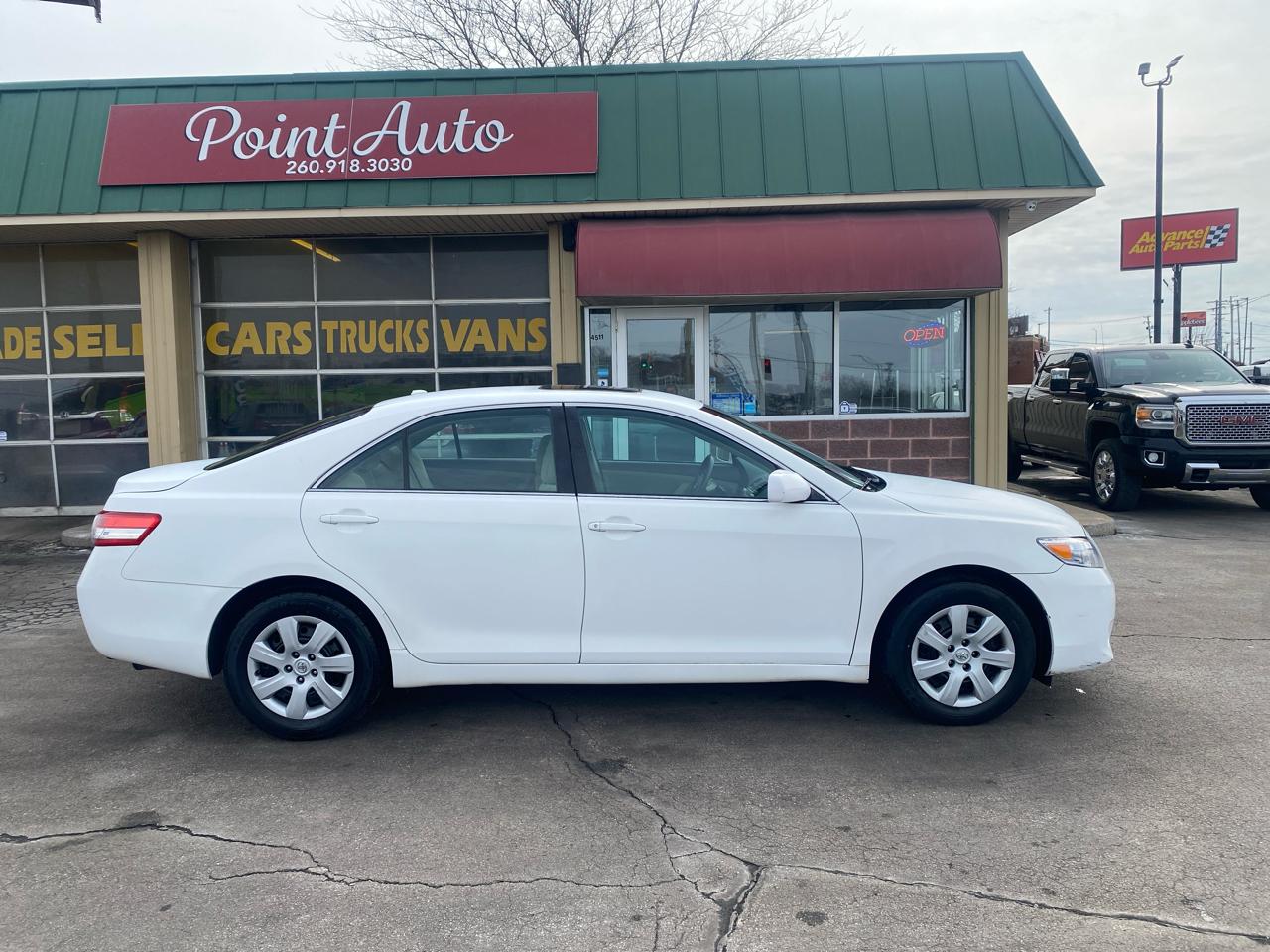 Toyota Camry LE 4D Sedan 2010