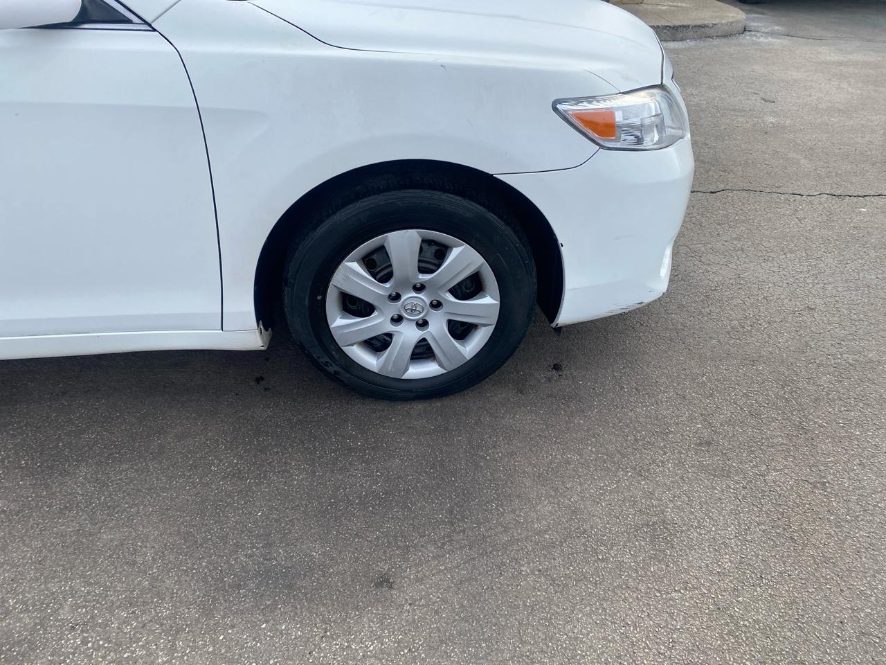 Toyota Camry LE 4D Sedan 2010