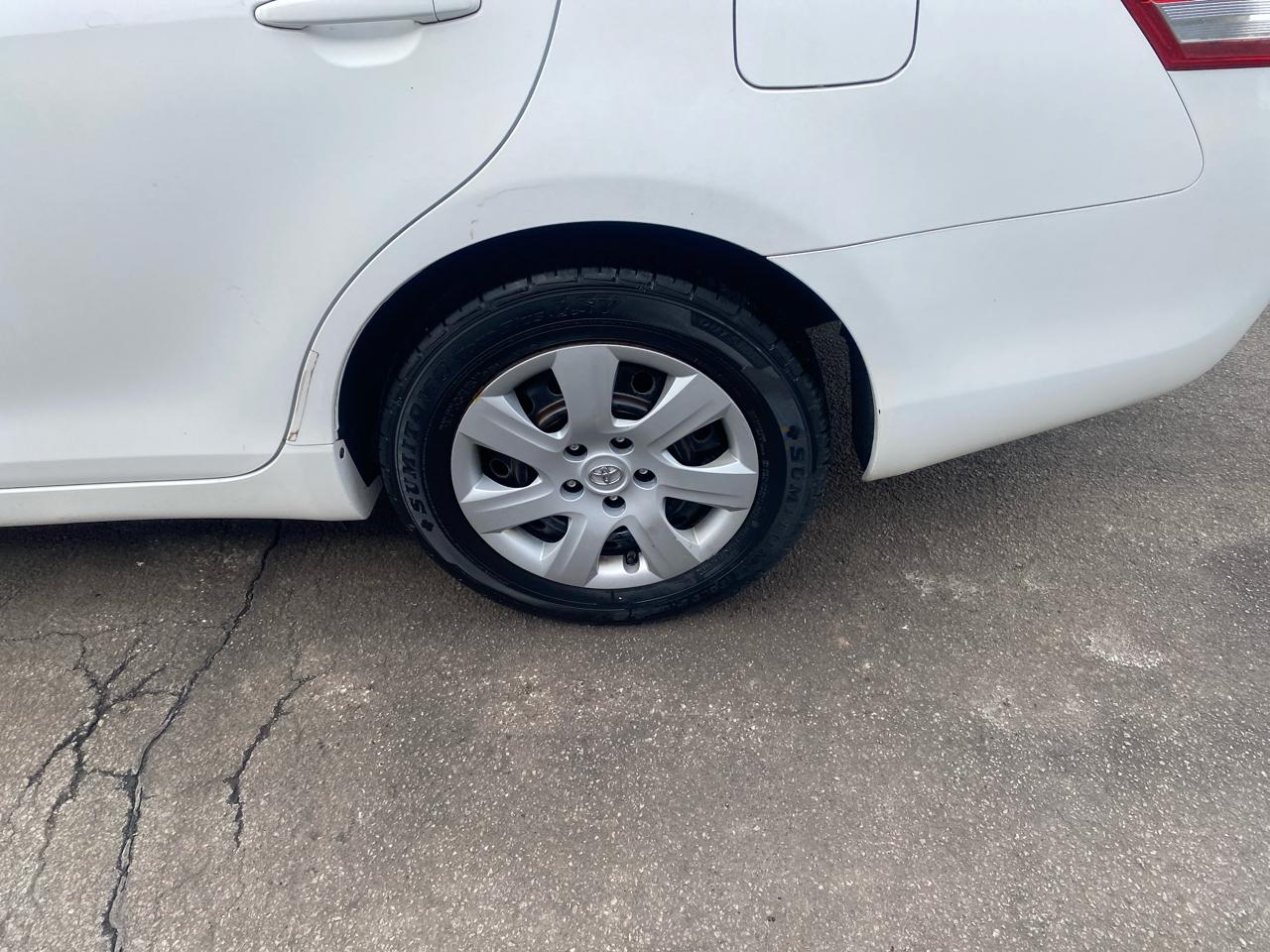 Toyota Camry LE 4D Sedan 2010