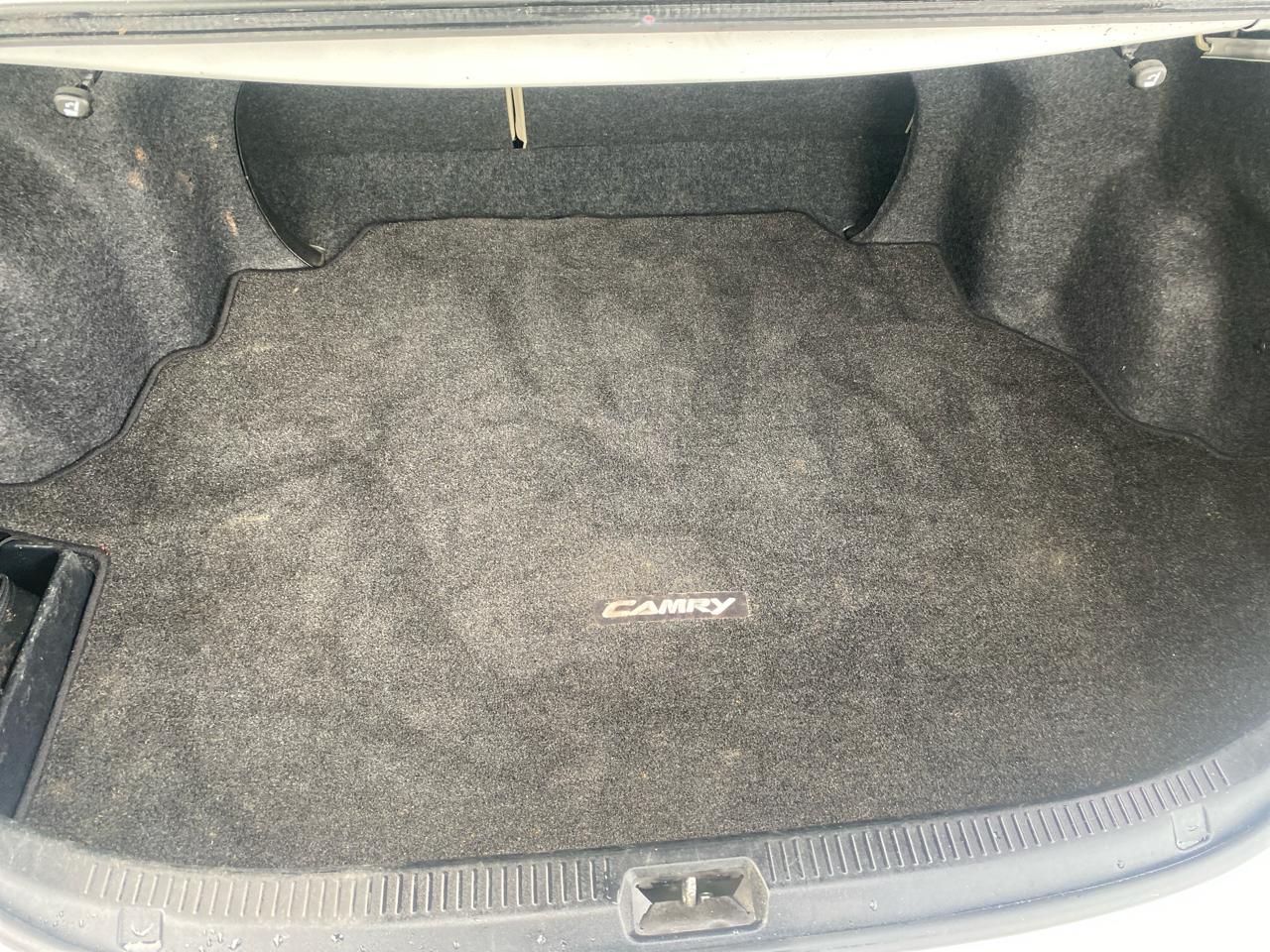 Toyota Camry LE 4D Sedan 2010