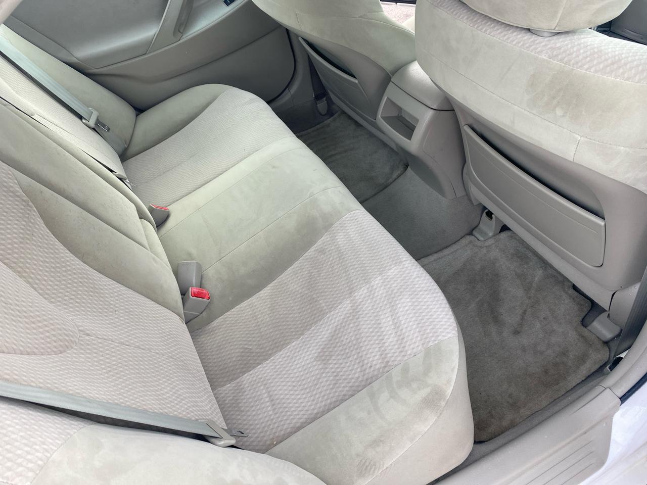 Toyota Camry LE 4D Sedan 2010