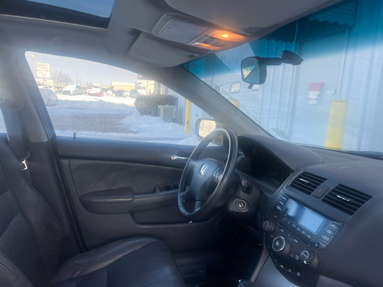 Honda Accord EX V6 sedan AT 2003