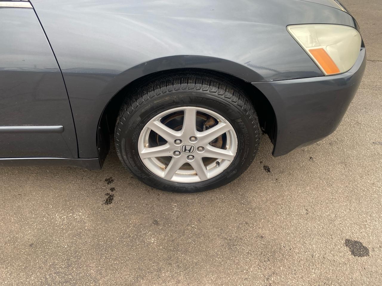 Honda Accord EX V6 sedan AT 2003