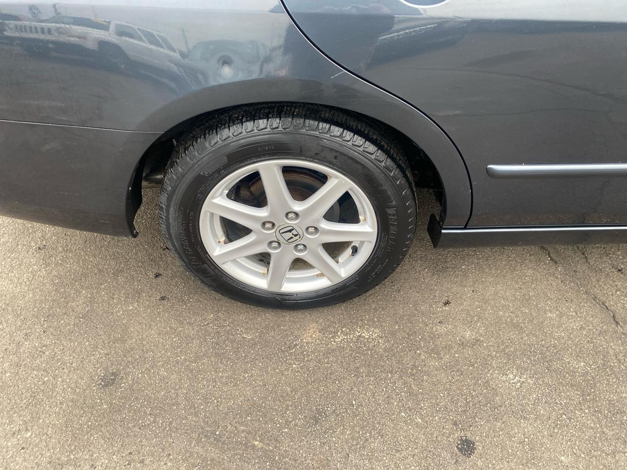 Honda Accord EX V6 sedan AT 2003