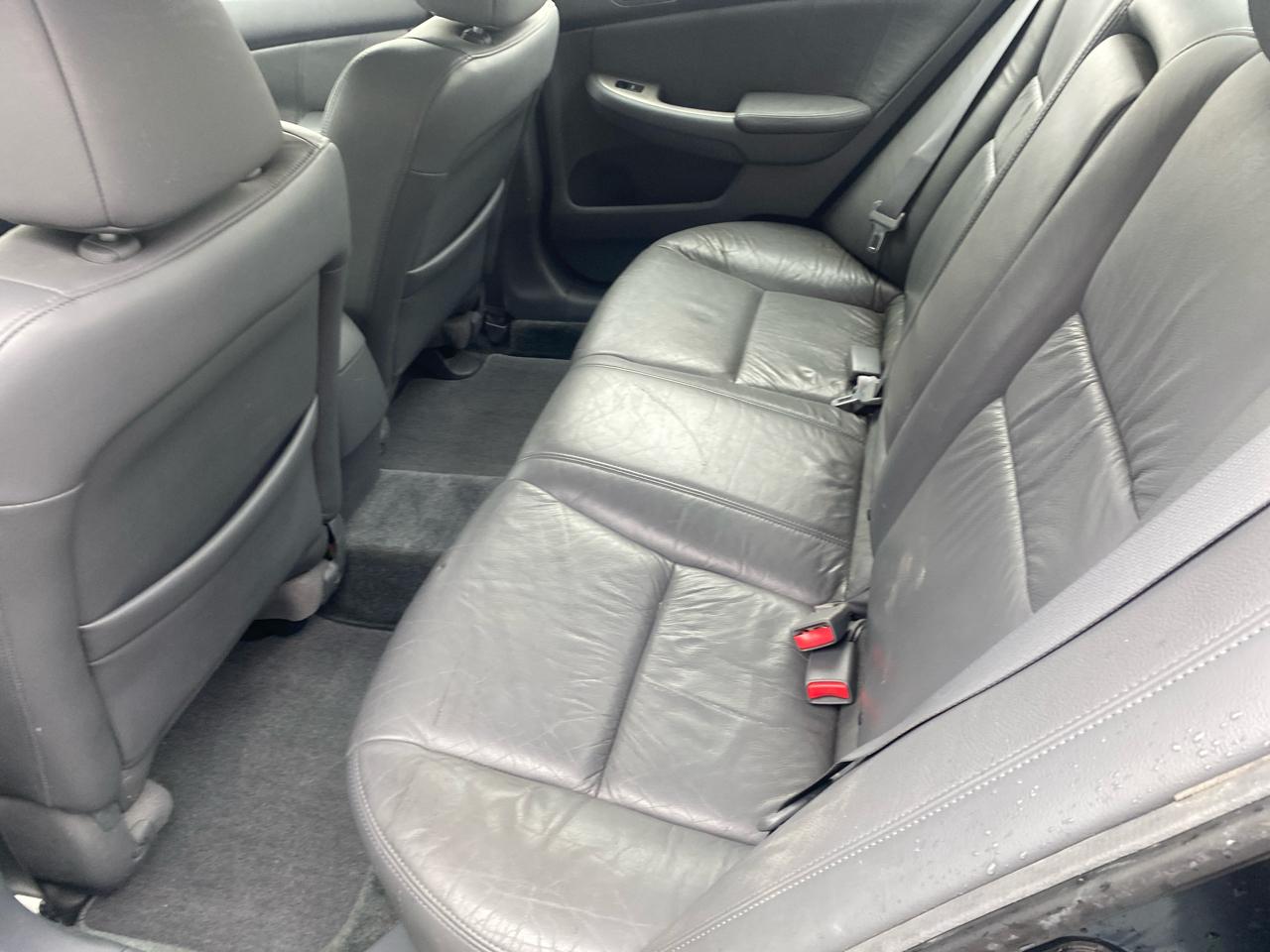 Honda Accord EX V6 sedan AT 2003