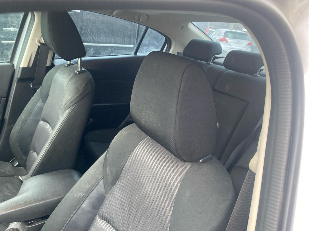 Mazda MAZDA3 i Touring AT 4-Door 2014