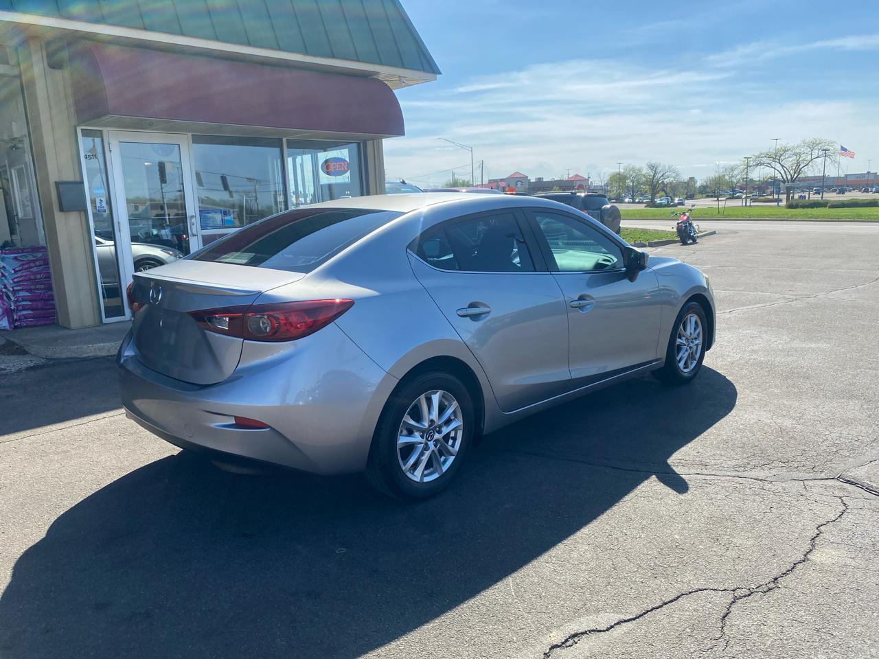 Mazda MAZDA3 i Touring AT 4-Door 2014