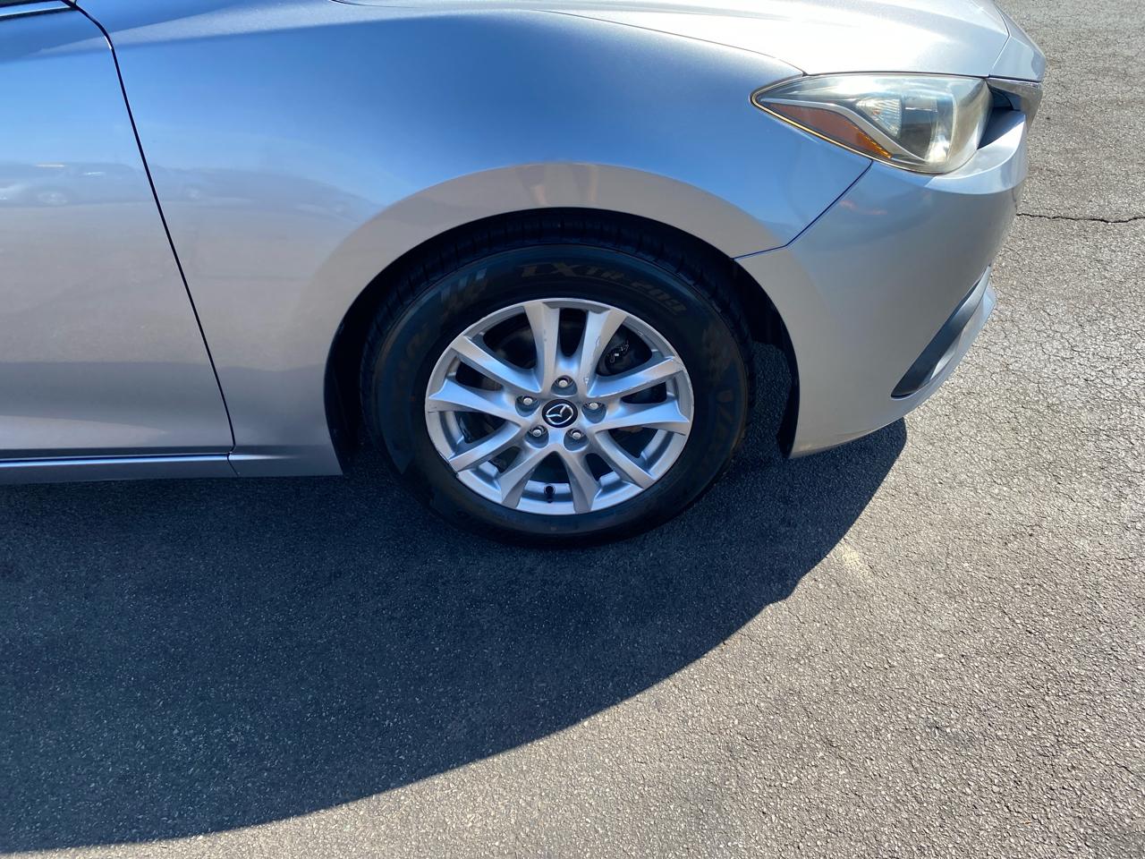 Mazda MAZDA3 i Touring AT 4-Door 2014