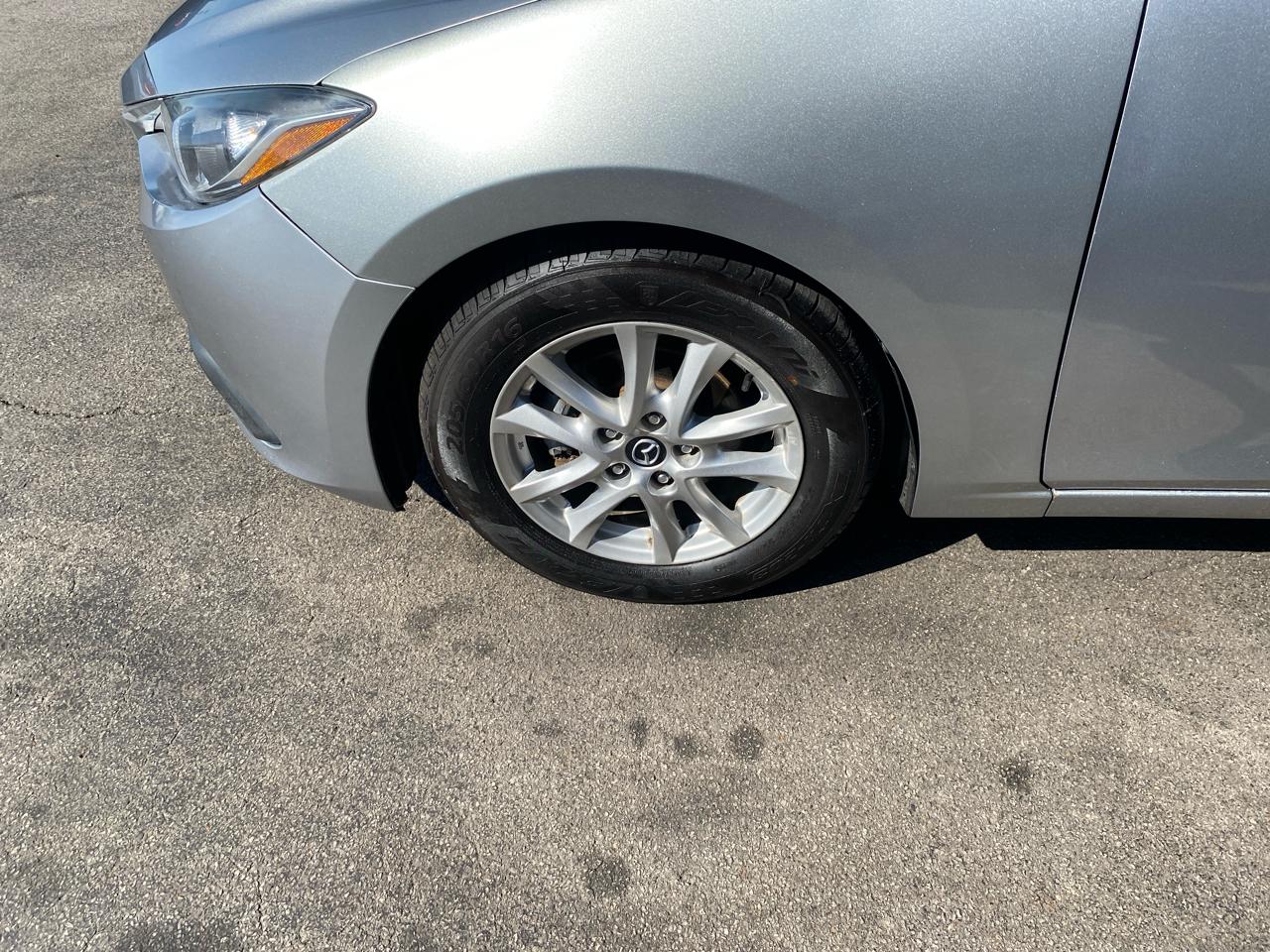 Mazda MAZDA3 i Touring AT 4-Door 2014