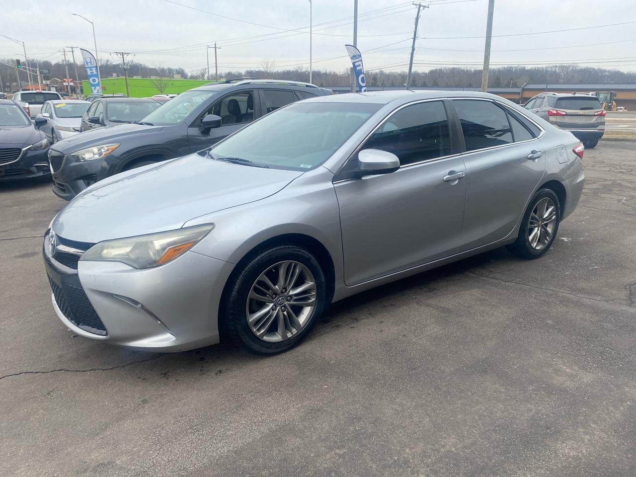 Toyota Camry SE 2015
