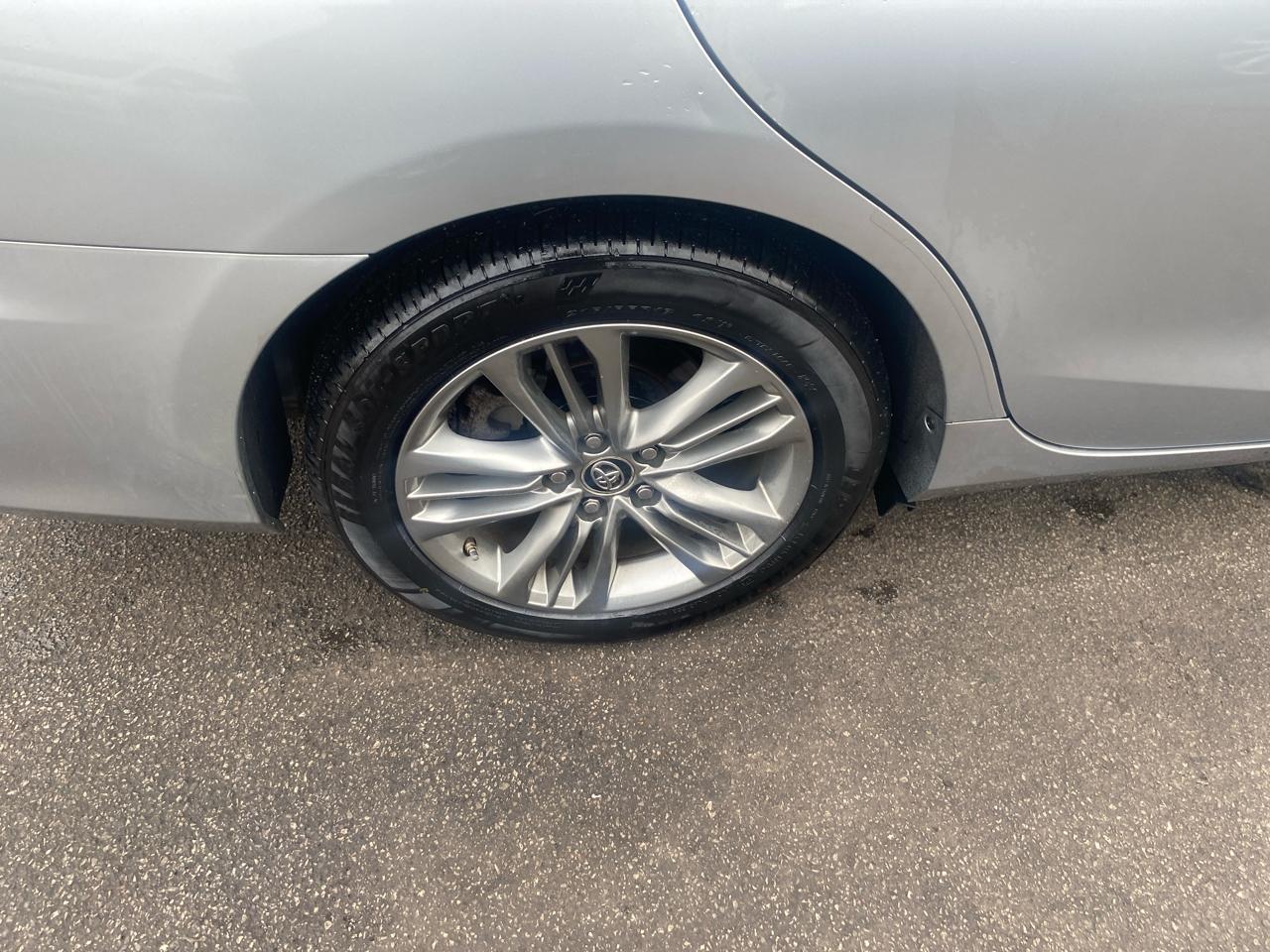 Toyota Camry SE 2015