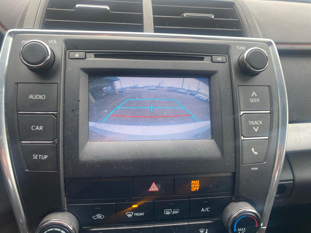 Toyota Camry SE 2015