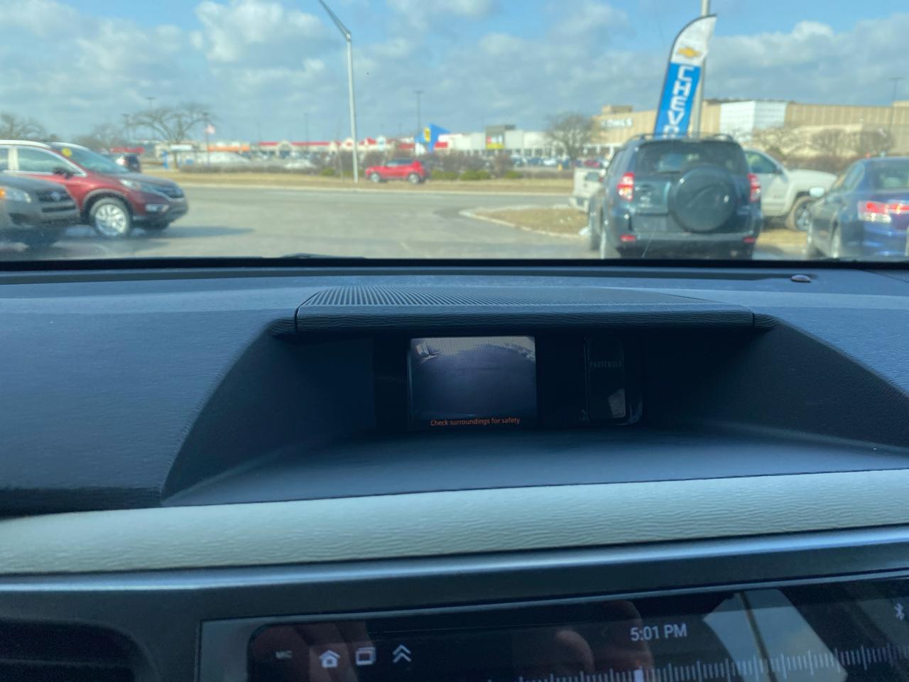 Toyota Sienna XLE 8-Pass V6 2011