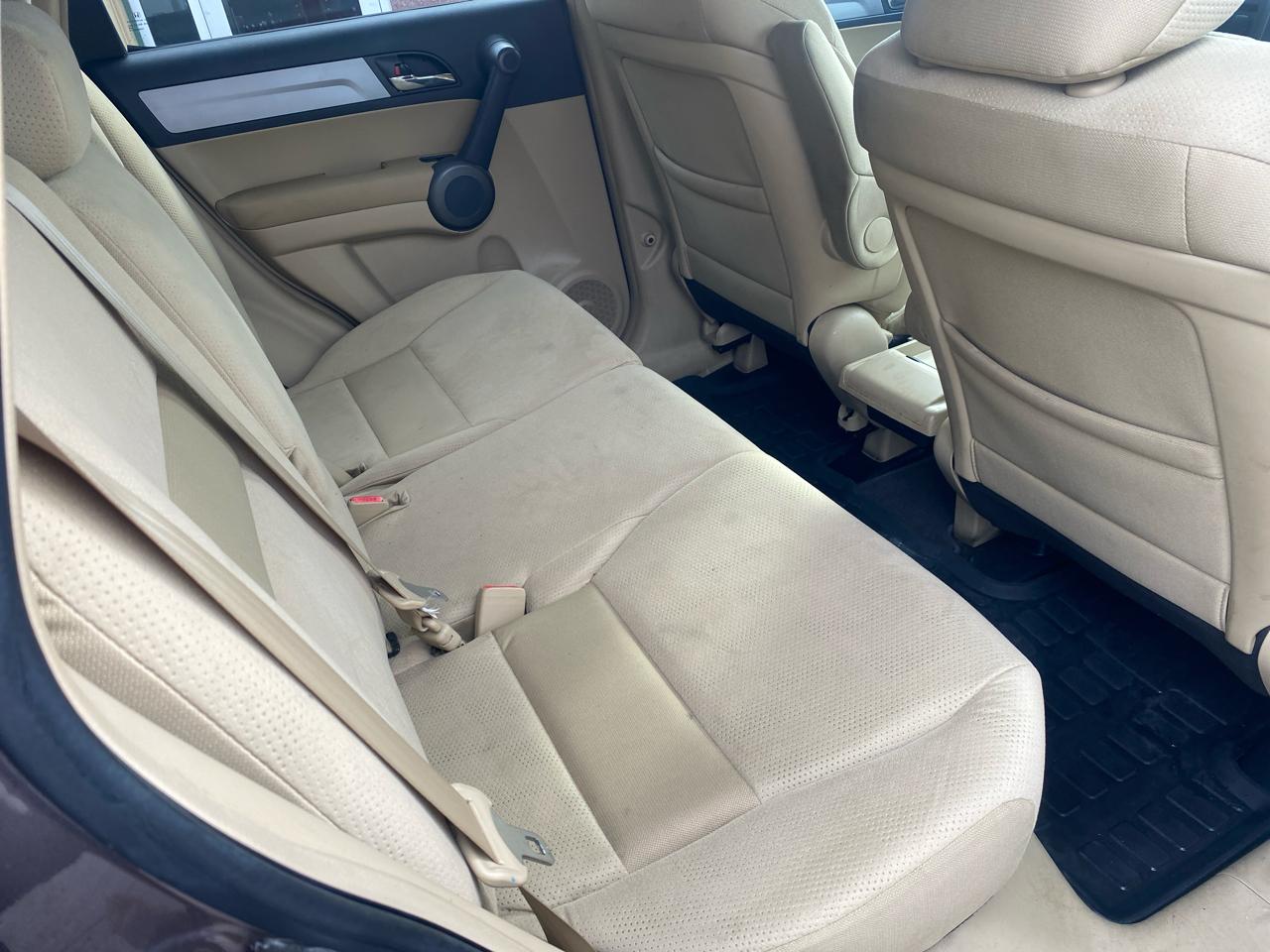 Honda CR-V SE 4WD 5-Speed AT 2011