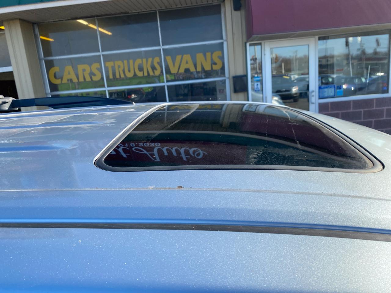 Toyota Sienna XLE FWD 8-Passenger V6 2013