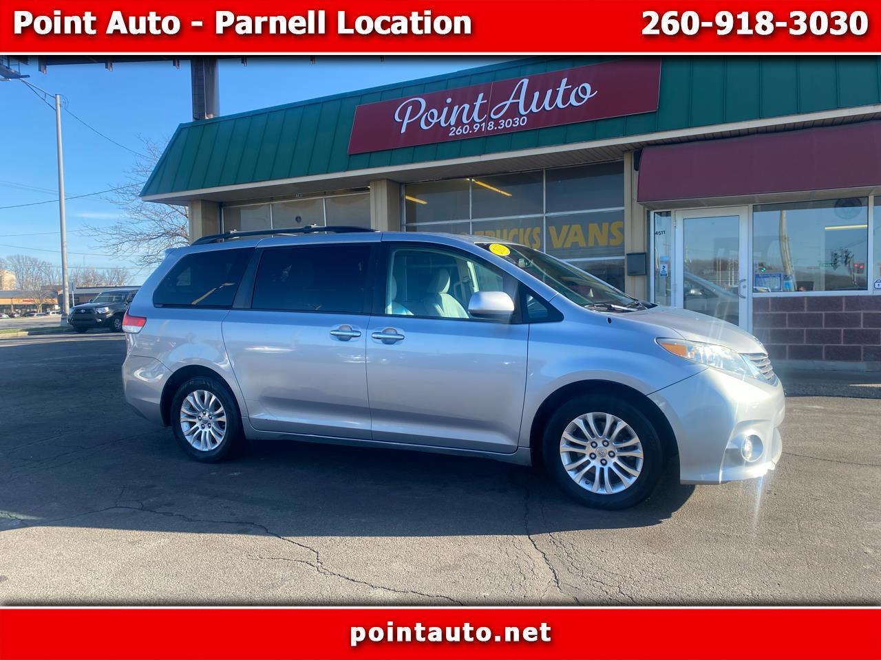 2013 Toyota Sienna XLE 8-Passenger