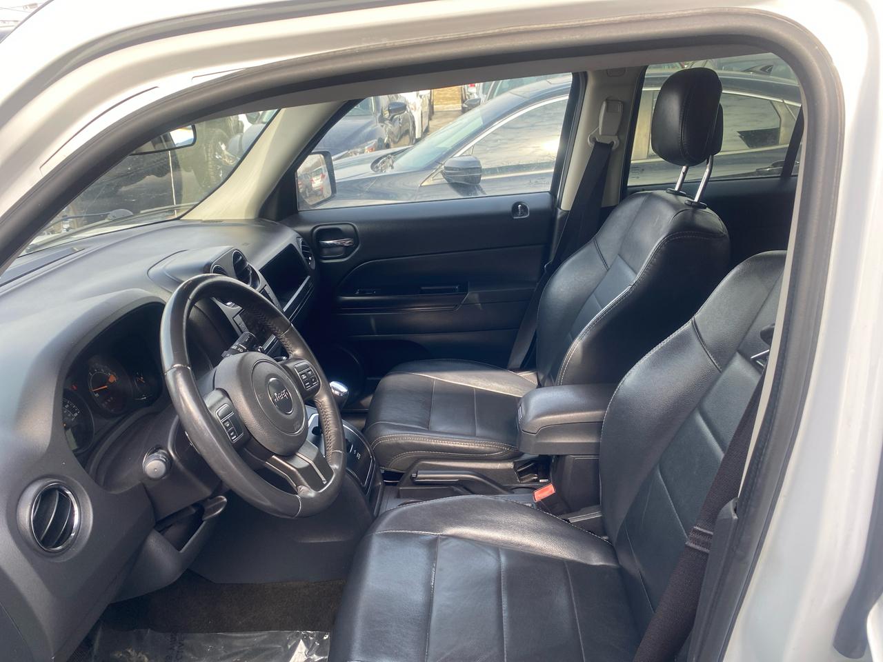 Jeep Patriot Latitude 2WD 2015