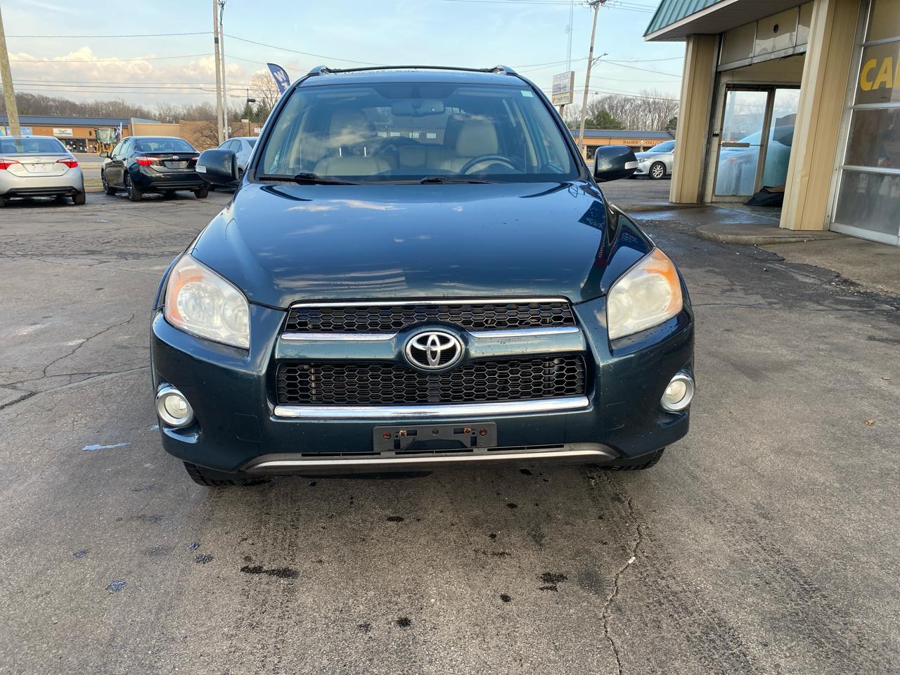 Toyota RAV4 Limited I4 4WD 2012