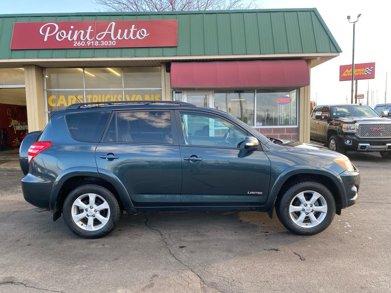 Toyota RAV4 Limited I4 4WD 2012