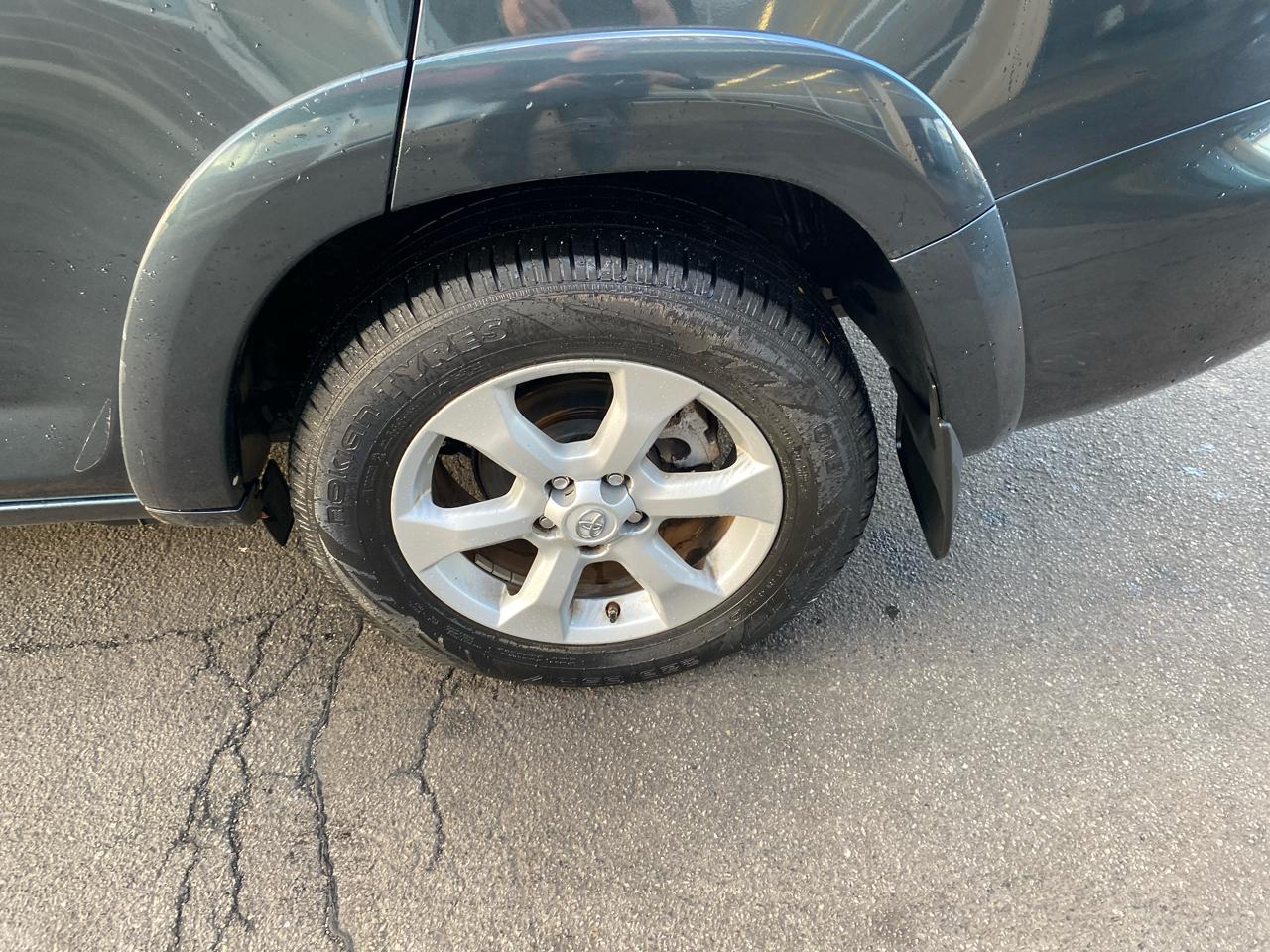 Toyota RAV4 Limited I4 4WD 2012