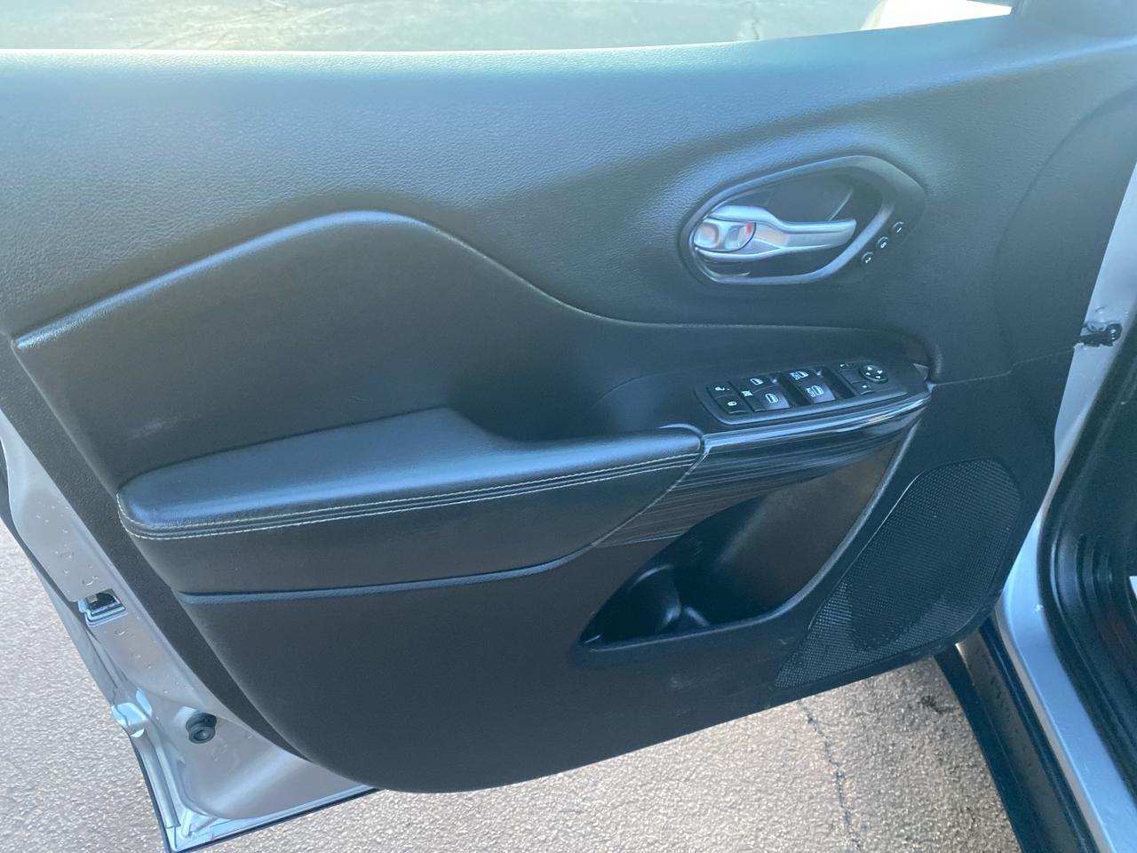 Jeep Cherokee Limited 4WD 2014