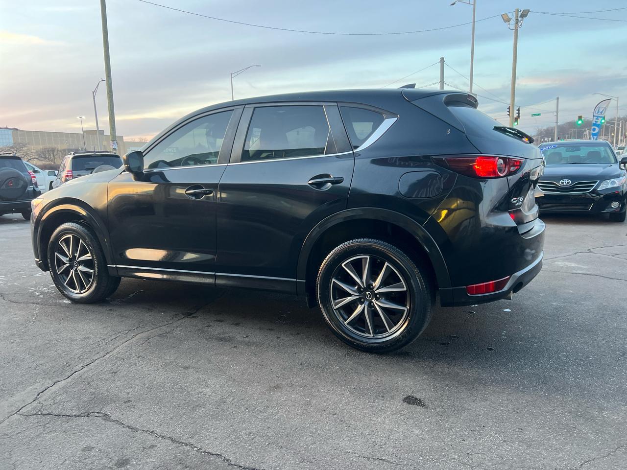 Mazda CX-5 Touring 4D SUV AWD 2021