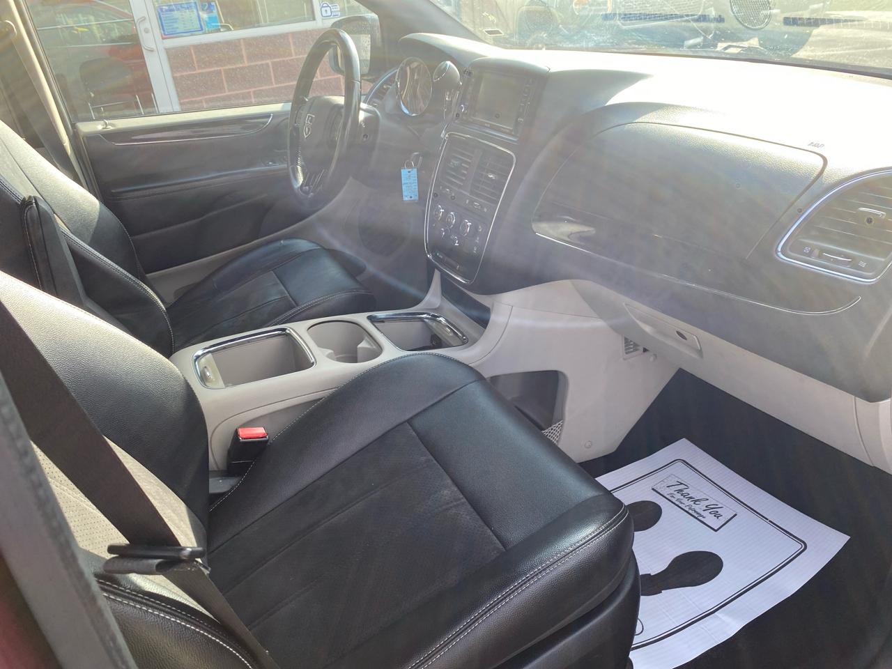 Dodge Grand Caravan SXT 2020