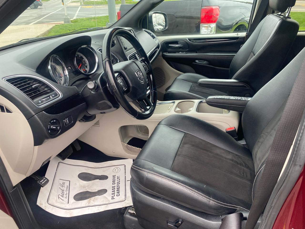 Dodge Grand Caravan SXT 2020