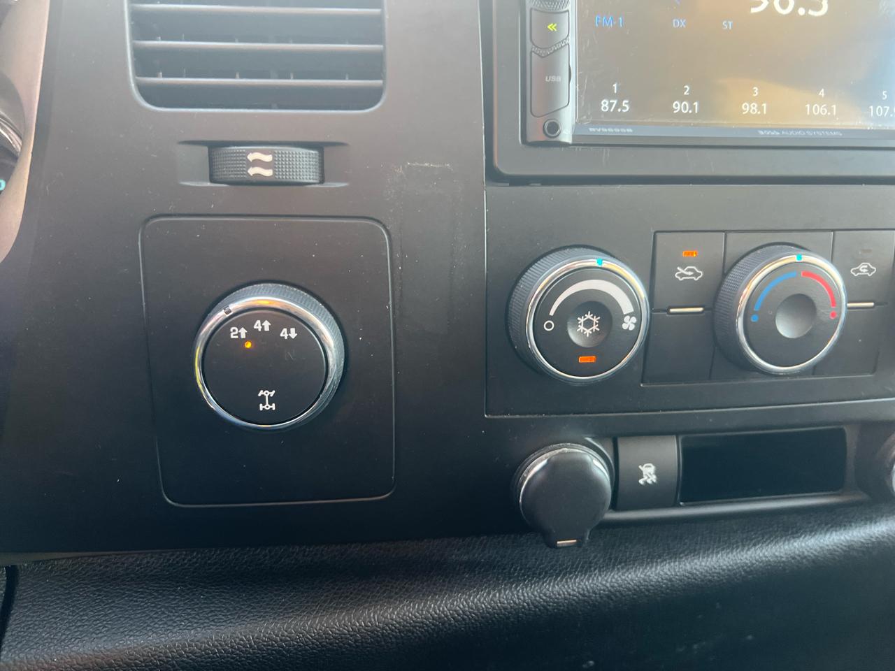 Chevrolet Silverado 2500HD LT1 Ext. Cab Long Box 4WD 2009