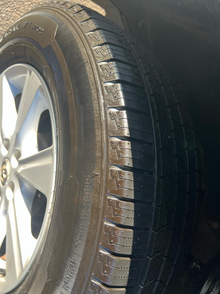 Toyota Highlander 4WD 4dr V6 SE (Natl) 2012