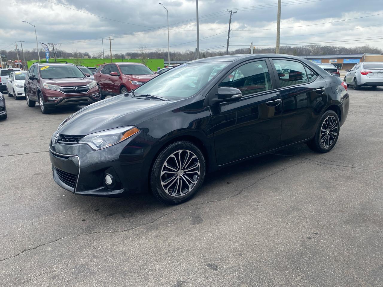 Toyota Corolla S Premium CVT 2015