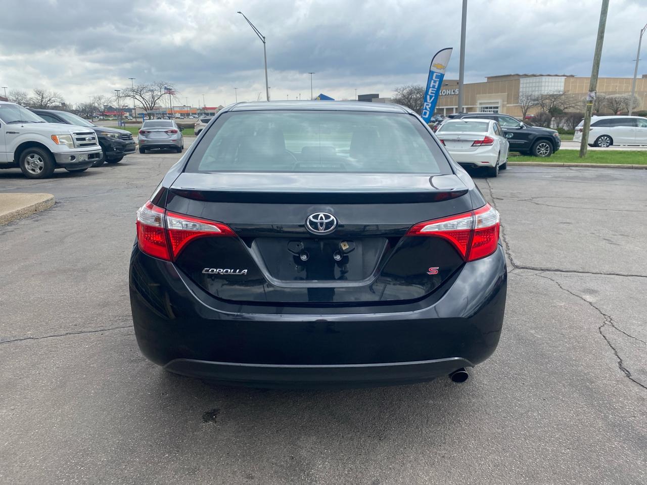 Toyota Corolla S Premium CVT 2015