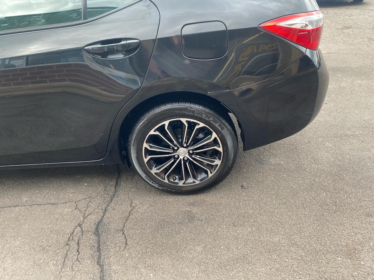 Toyota Corolla S Premium CVT 2015