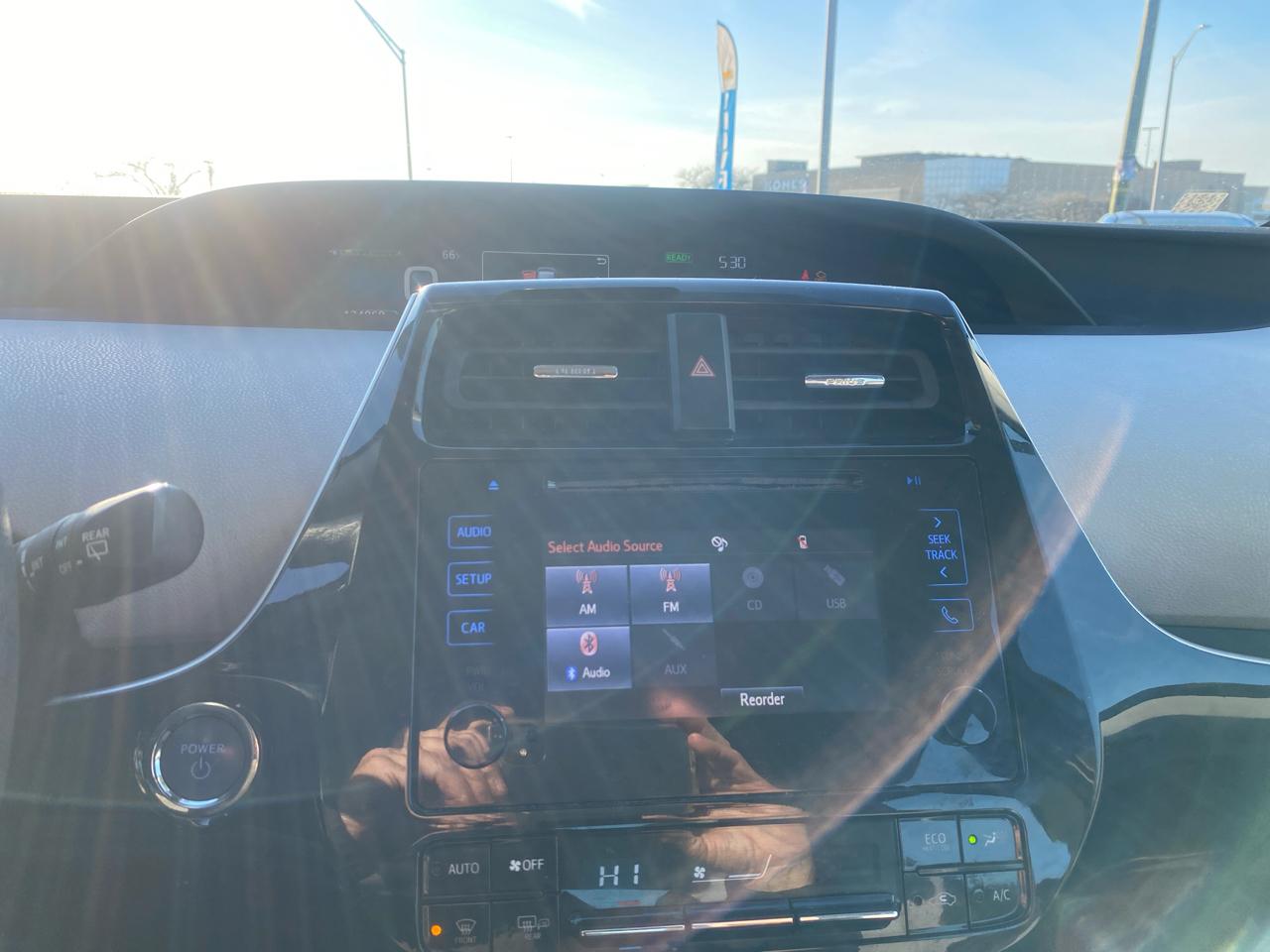 Toyota Prius XLE AWD-e 2019