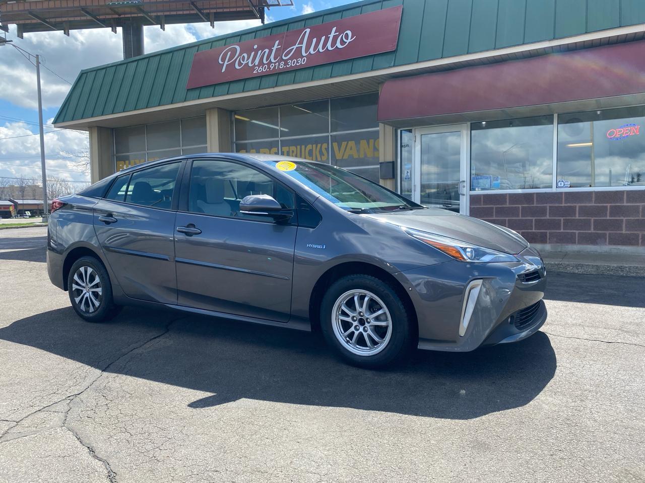 Toyota Prius XLE AWD-e 2019