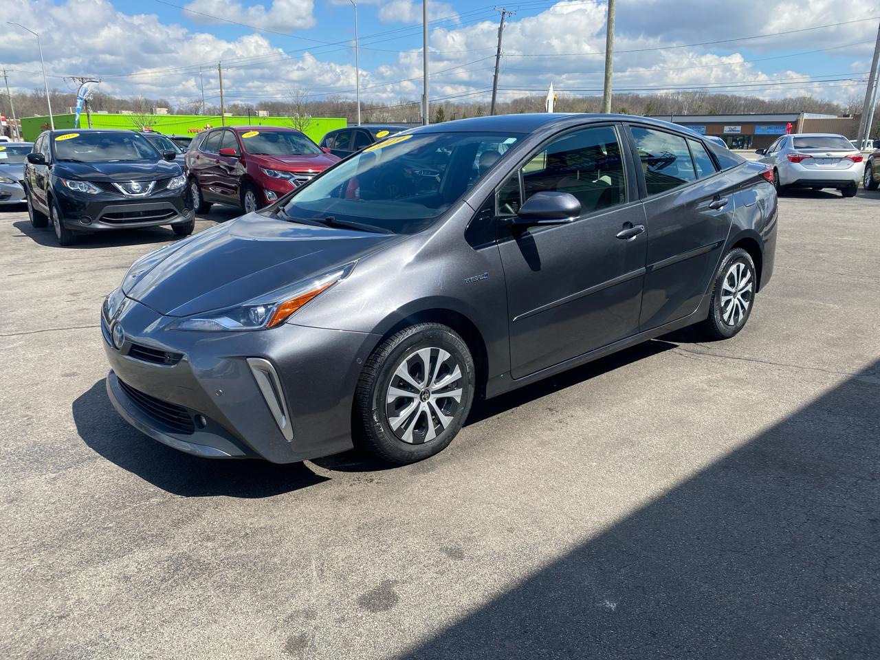 Toyota Prius XLE AWD-e 2019
