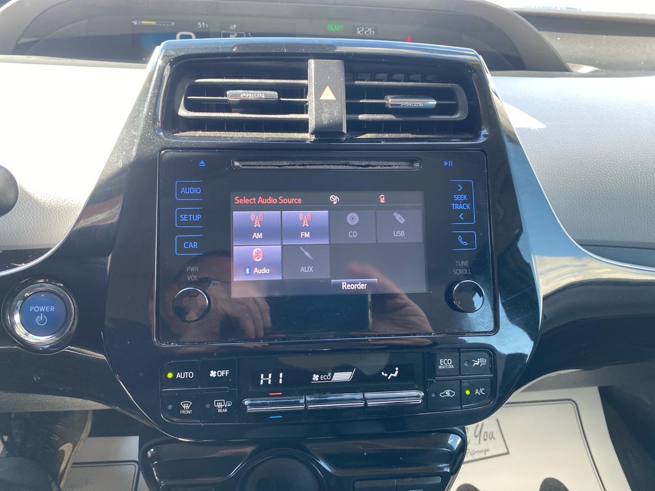 Toyota Prius XLE AWD-e 2019