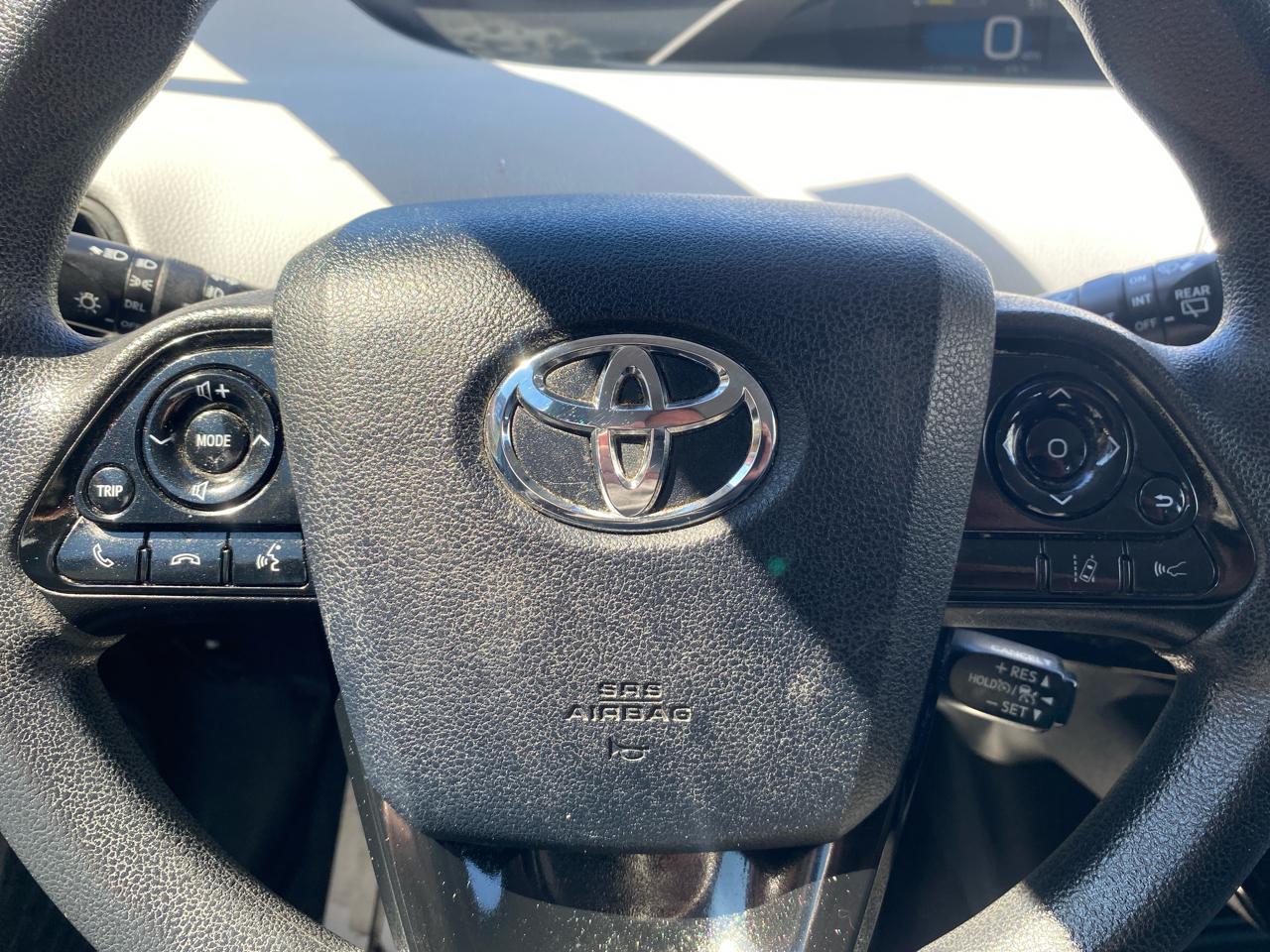 Toyota Prius XLE AWD-e 2019