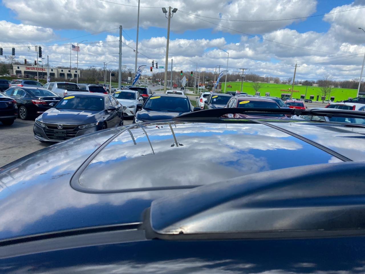 Toyota RAV4 Limited V6 2WD 2010